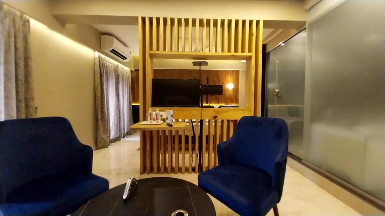 Hotel Merakee - Near Dahisar Mira Road Mumbai Экстерьер фото